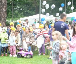 Mama, atvesk vaiką į šventę